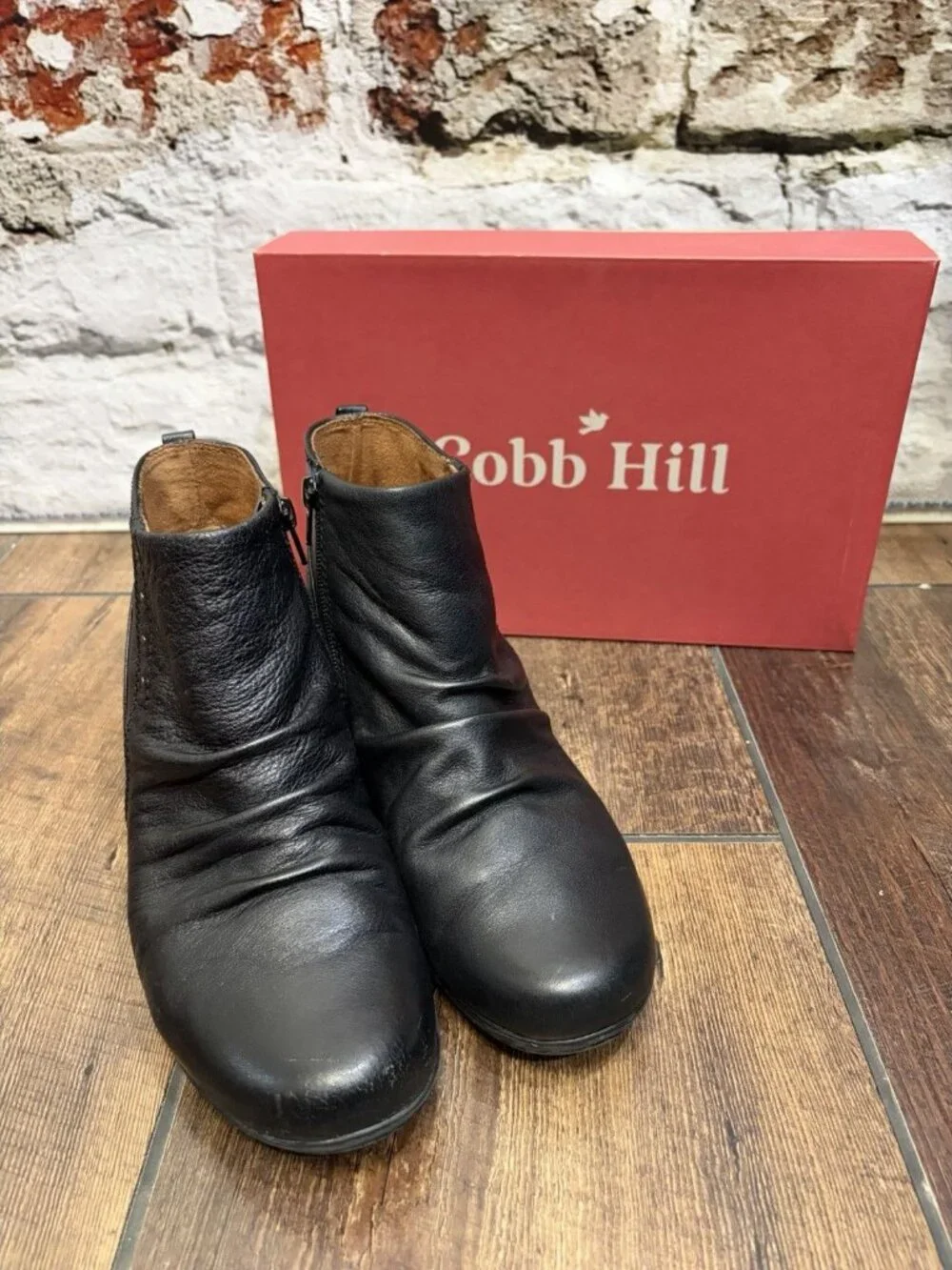 Cobb Hill Laurel Rivet Ankle‎ Boots Black Leather Booties Studded Biker Comfort